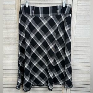 EAST 5TH Plaid A Line Skirt Black & White-10